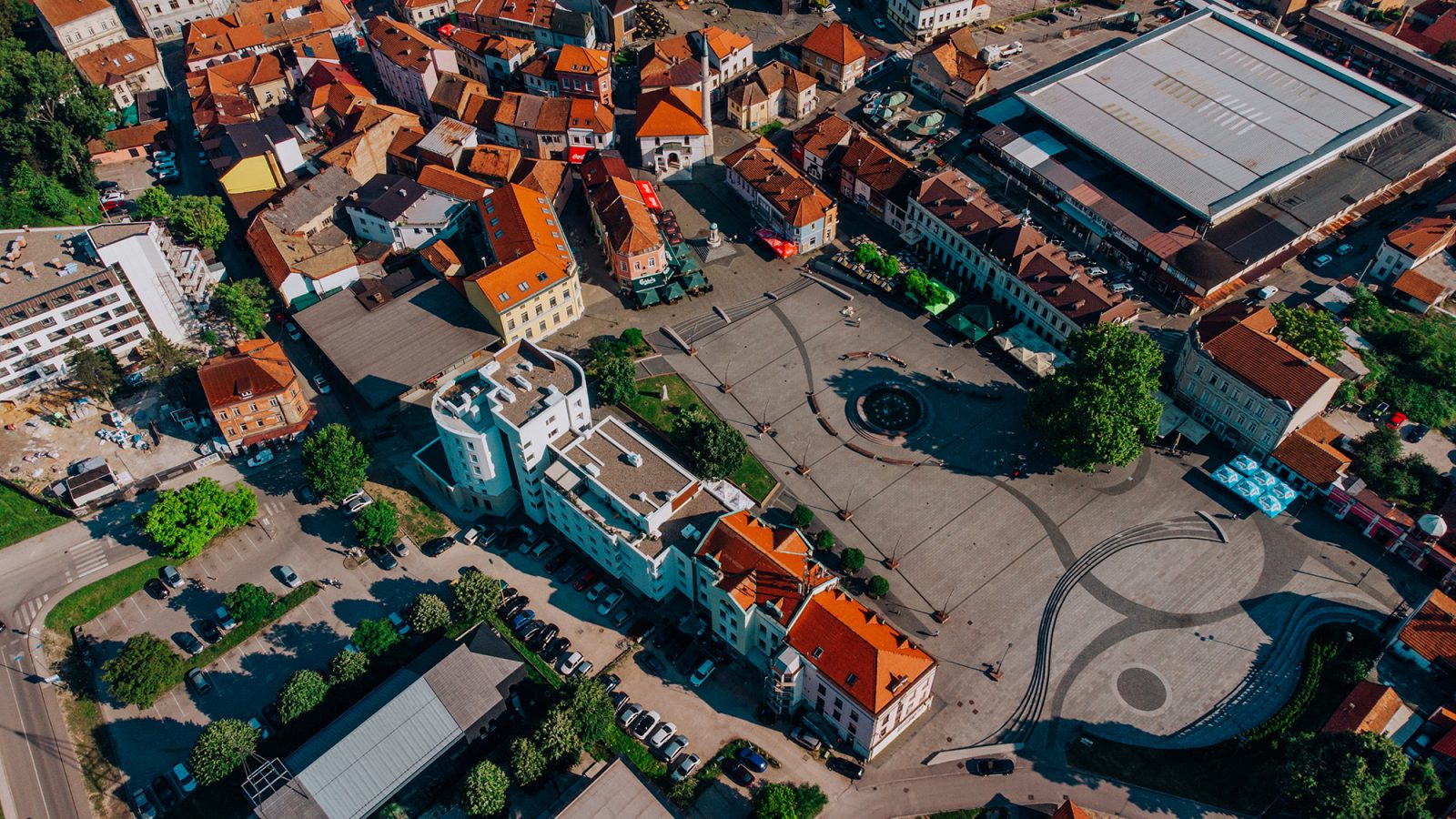 Tuzla — Grad soli i Panonskih jezera